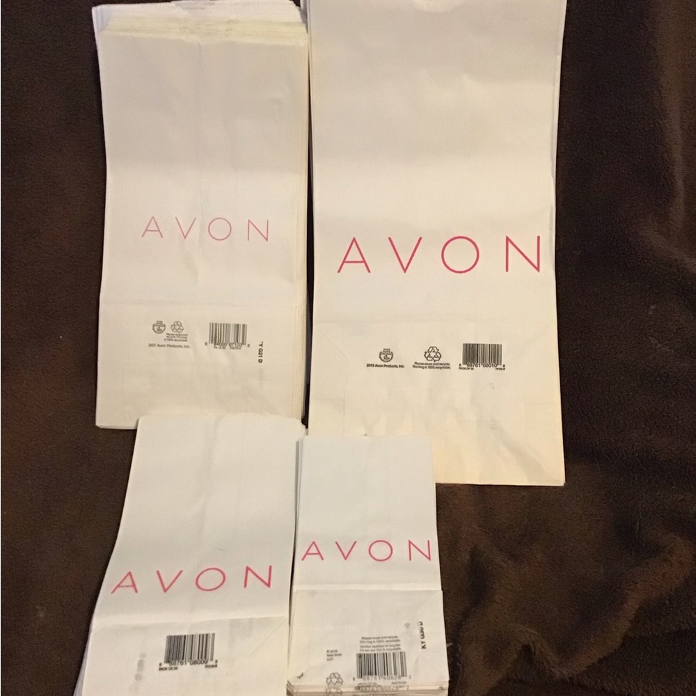 AVON Bundle - Picture 7 of 8